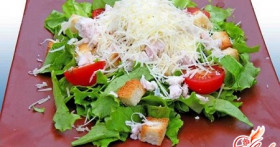 Рецепты для повседневного меню: салат с креветками и пекинской капустой