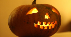 Как сделать тыкву на Хэллоуин 2018 в домашних условиях: пошаговые фото и видео