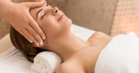 Как делать японский массаж лица