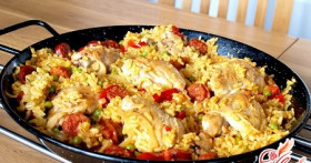 Плов без мяса: готовим рис с морепродуктами и овощами