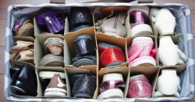 Куда деть обувь не по сезону