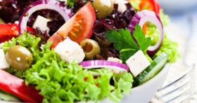 Полезные и вкусные салаты при панкреатите