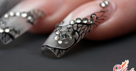 Правильное наращивание ногтей в домашних условиях