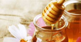 Как отличить натуральный мёд от фальшивки и проверить его качество