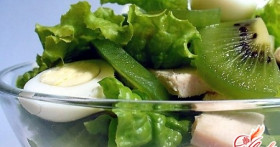 Салат с киви: вкусно и полезно
