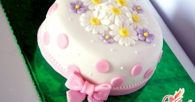 Как украсить торт в домашних условиях? Идеи и советы