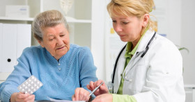 Лучшие средства от запора для пожилых