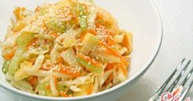 Салат из моркови и яблок: запасаемся витаминами