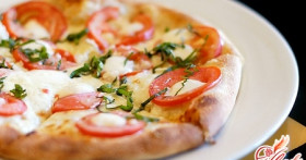 Пицца в микроволновке: быстро и вкусно