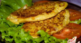 Как приготовить картофельно-кабачковые оладьи?