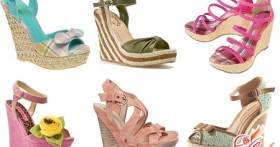 Босоножки на танкетке: удобная обувь для каждой девушки