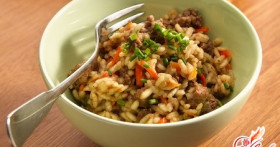 Вкусный плов с говядиной, приготовленный в мультиварке