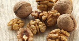 Как и сколько можно хранить грецкие орехи дома