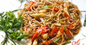 Домашняя лапша с курицей – секреты вкусной еды