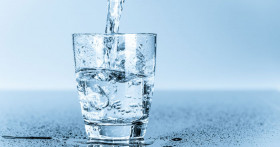 Какую воду разрешено пить при панкреатите?