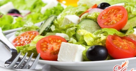 Салаты без майонеза – будничные, праздничные, диетические