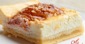 Пирог с творогом и сметаной – кисломолочное удовольствие