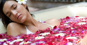 Ритуалы красоты: принятие ванны для тела