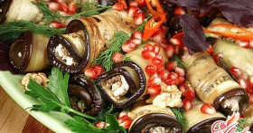 Творожный рулет с яблоками