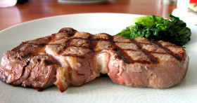 Бифштекс – рецепт вкусного блюда из мяса