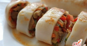 Как варить кальмары для салата?