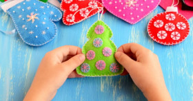 Новогодние поделки своими руками к 2019 году Желтой Свиньи