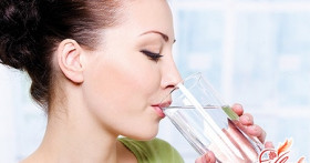 Вода как превосходный ингредиент для похудения