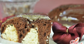 Шоколадный торт с творожными шариками – подарок для шокоманов