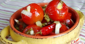 Как засолить помидоры холодным способом? Старые и новые рецепты