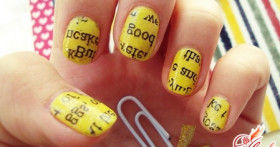 Маникюр с помощью газеты. Добавь креатива!