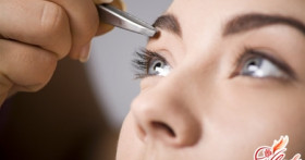 Как выщипать брови в домашних условиях? Учимся вместе