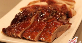 Утка: рецепт сочного и ароматного блюда