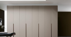 Изготовление распашных шкафов в Москве