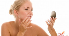 Герпес на лице: симптомы, лечение