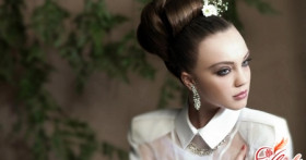 Прически для длинных волос на торжественный случай