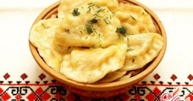 Вареники на пару с разными начинками