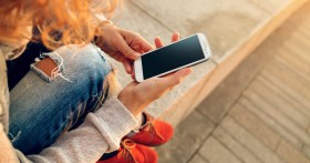 Что делать, если парень не звонит и не пишет