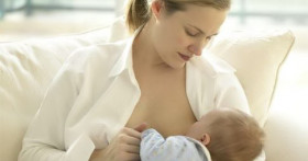 Ребёнок плохо сосет грудь? Выход есть