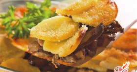 Картофельная запеканка с овощами