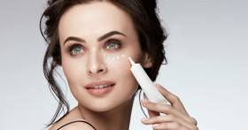 Как быстро вывести синяк под глазом