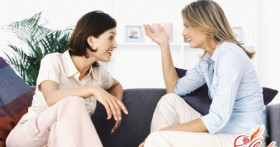 Почему женщины так любят слухи и сплетни?