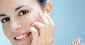 Крем от морщин вокруг глаз: обзор антивозрастных средств