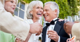 Как отметить серебряную свадьбу по всем правилам