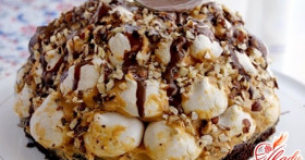 Удержаться невозможно: шоколадный торт с орехами