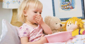 У ребенка рвота и понос: чем нужно лечить