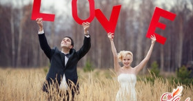 Тринадцатая годовщина свадьбы: символы и традиции этого дня