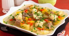 Несекретные материалы: рецепты куриного супа с клецками