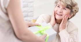 Зажигательный и веселый сценарий юбилея 50 лет женщине