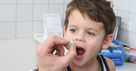 Чем можно лечить понос у ребенка