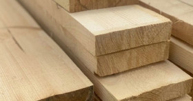 Обрезная доска: универсальный материал для строительства и ремонта